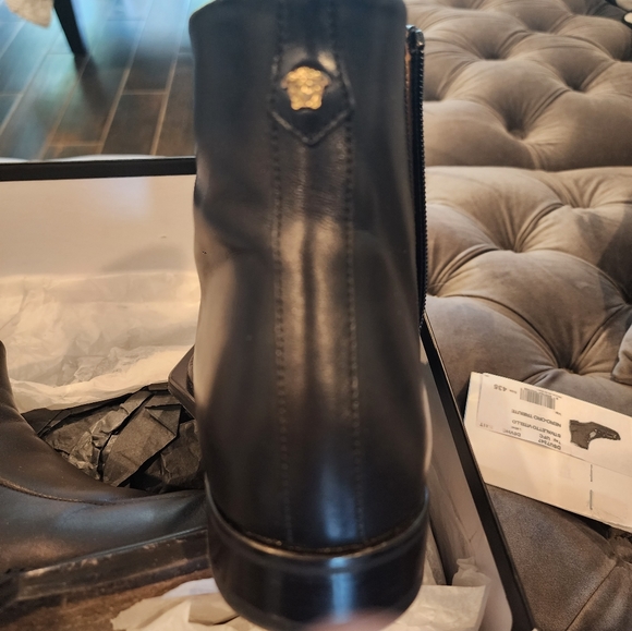 Versace Mens boots main image 4
